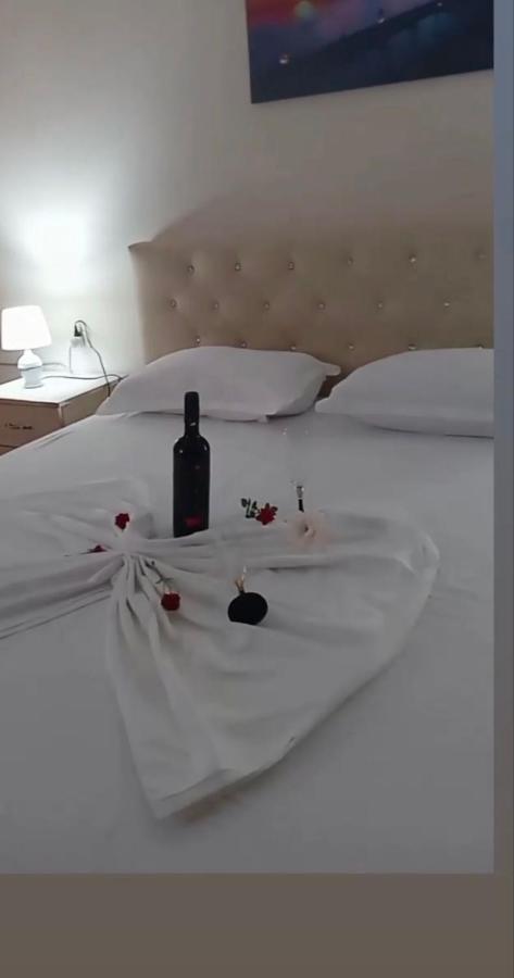 Jon Apartment Vlore Ngoại thất bức ảnh