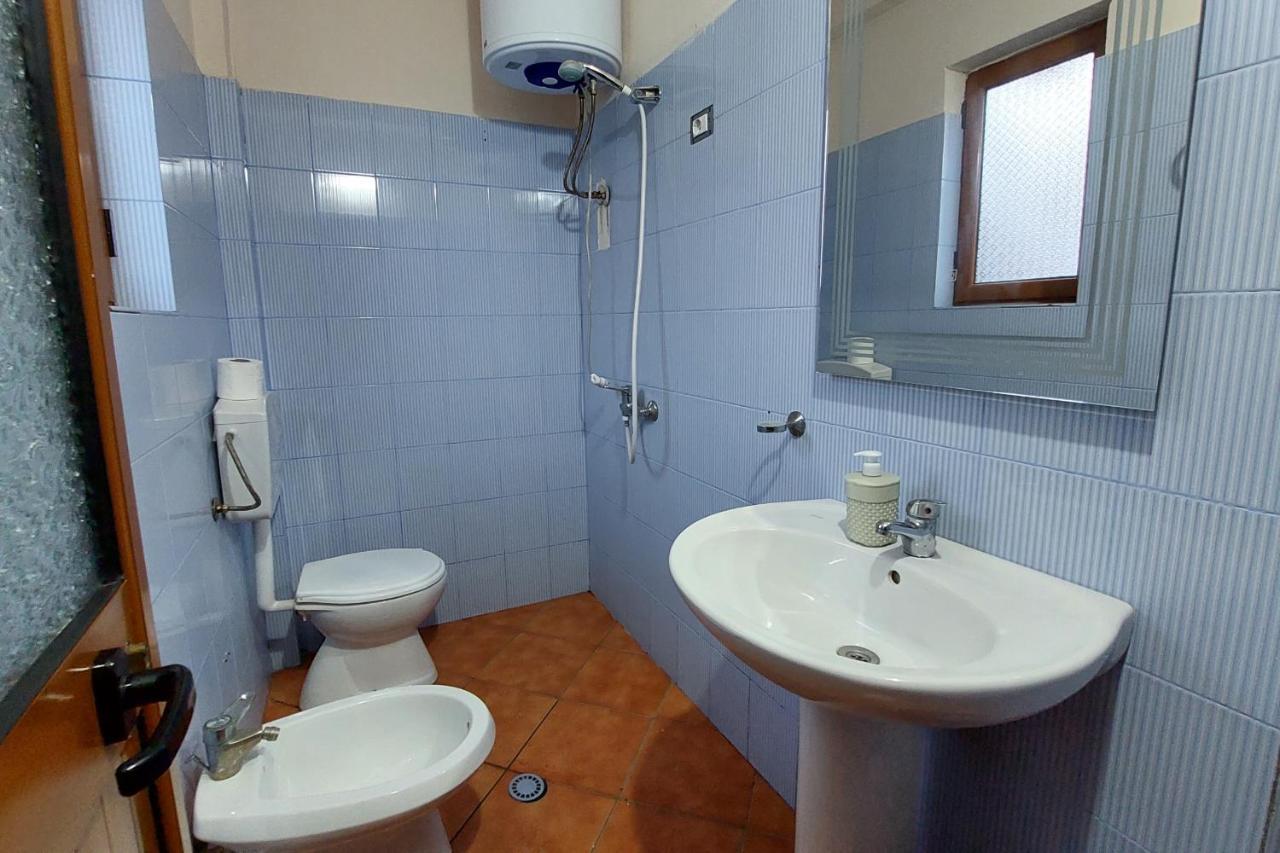 Jon Apartment Vlore Ngoại thất bức ảnh