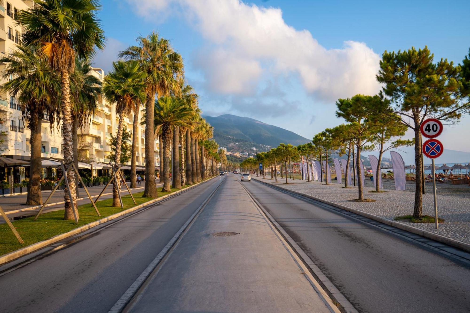 Jon Apartment Vlore Ngoại thất bức ảnh