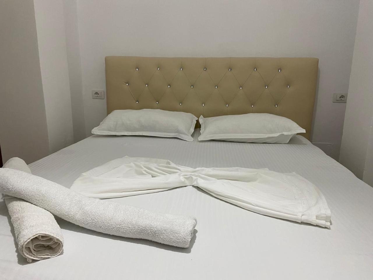 Jon Apartment Vlore Ngoại thất bức ảnh