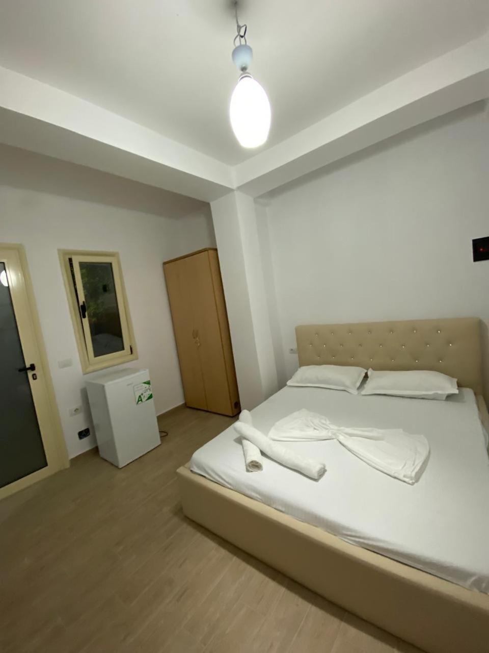 Jon Apartment Vlore Ngoại thất bức ảnh