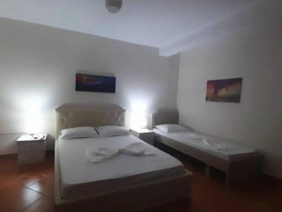 Jon Apartment Vlore Ngoại thất bức ảnh