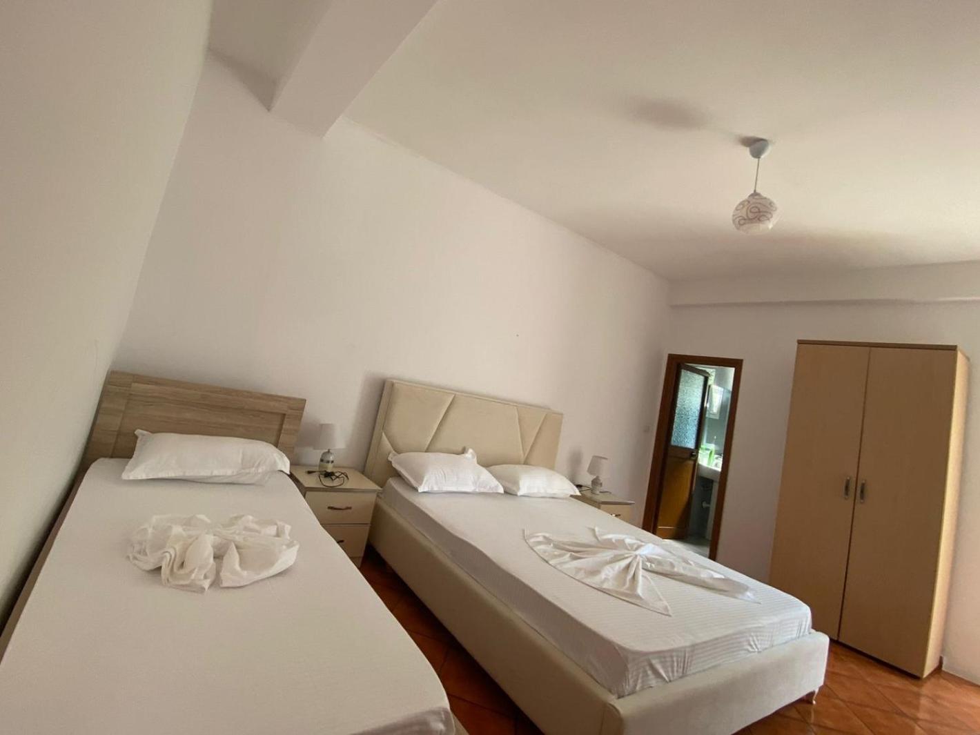 Jon Apartment Vlore Ngoại thất bức ảnh