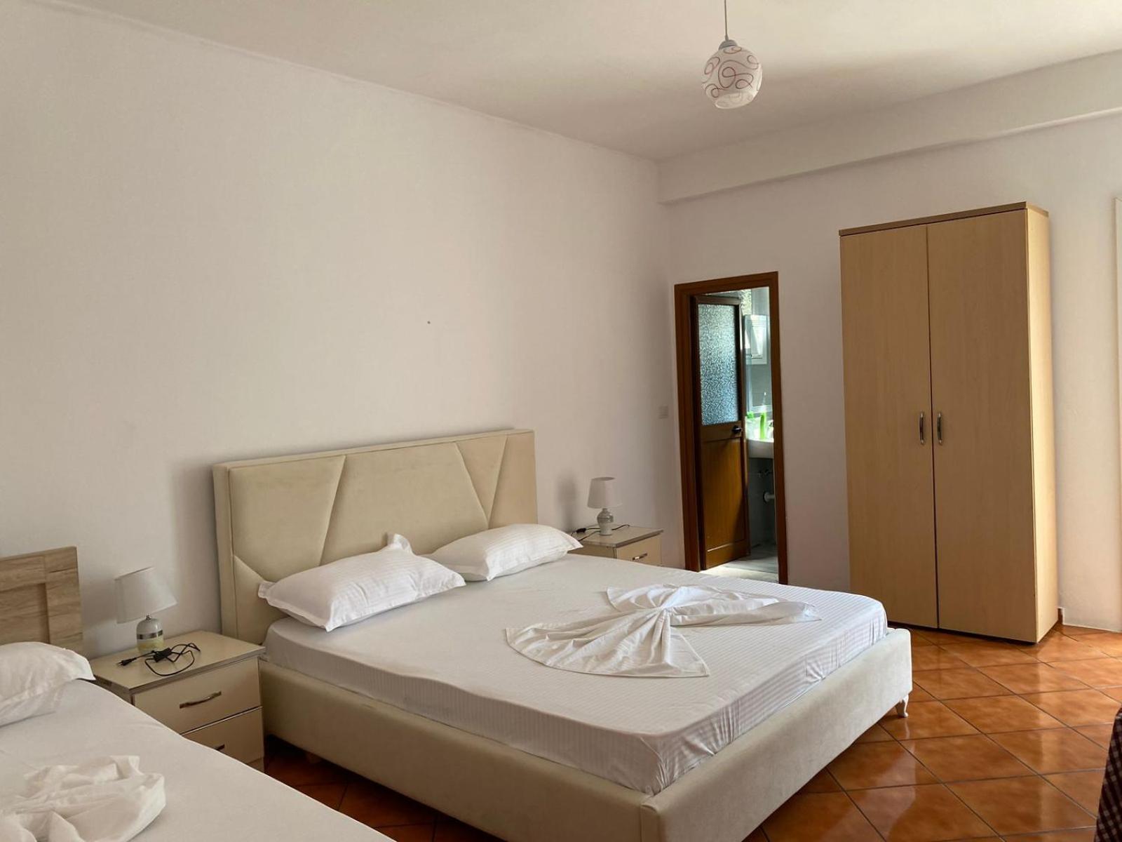 Jon Apartment Vlore Ngoại thất bức ảnh